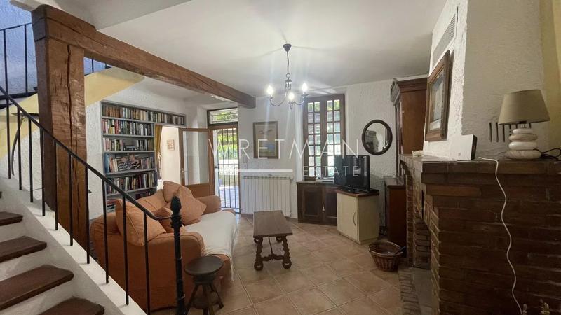 Villa - 238 m² - 8 pièces