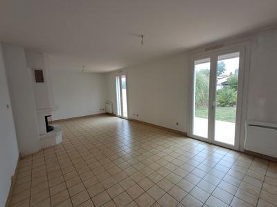 Maison - 80 m² - 3 pièces