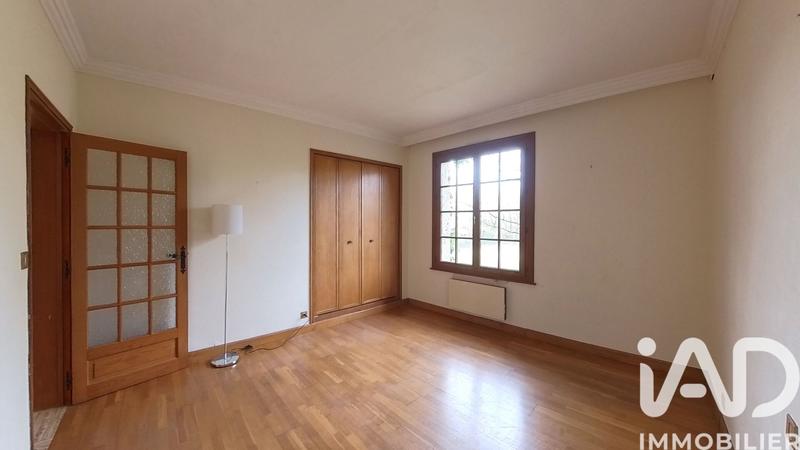 Maison - 269 m² - 10 pièces