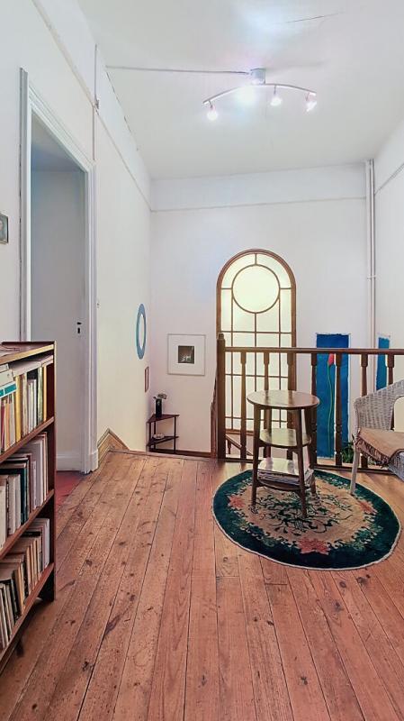 Demeure - 300 m² - 11 pièces