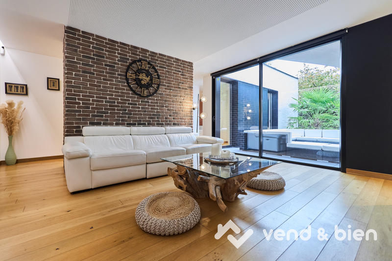 Maison - 160 m² - 4 pièces