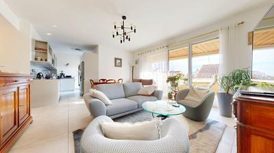 Appartement - 65 m² - 3 pièces