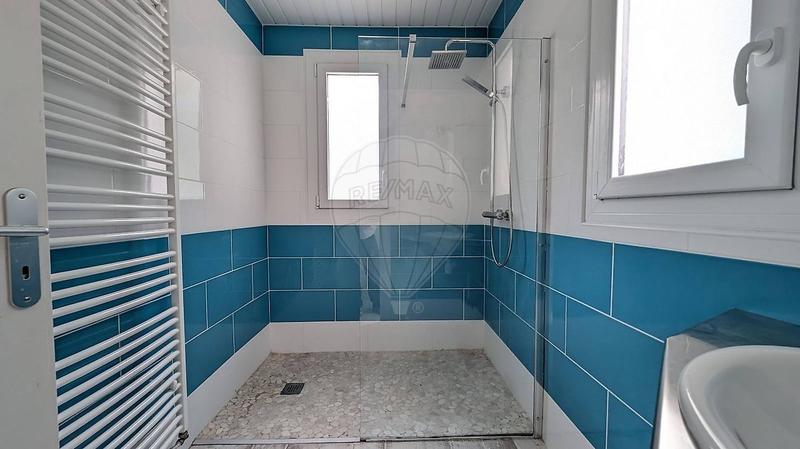 Maison - 111 m² - 5 pièces