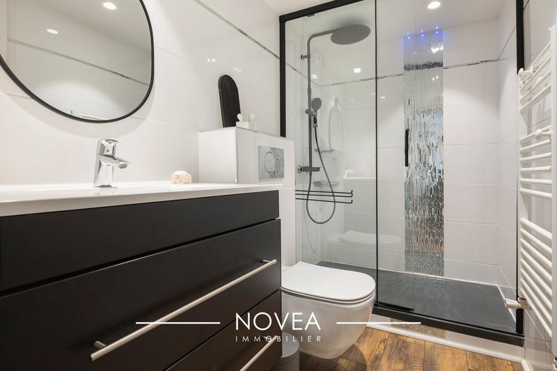 Maison - 185 m² - 5 pièces