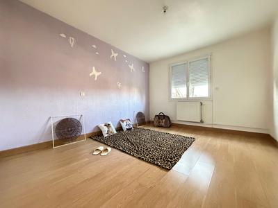 Maison - 89 m² - 4 pièces