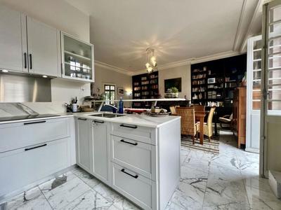 Appartement - 79 m² - 3 pièces