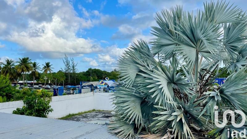 Maison - 244 m² - 6 pièces