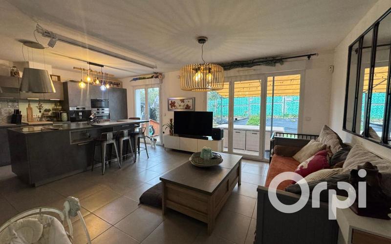 Maison - 92 m² - 4 pièces