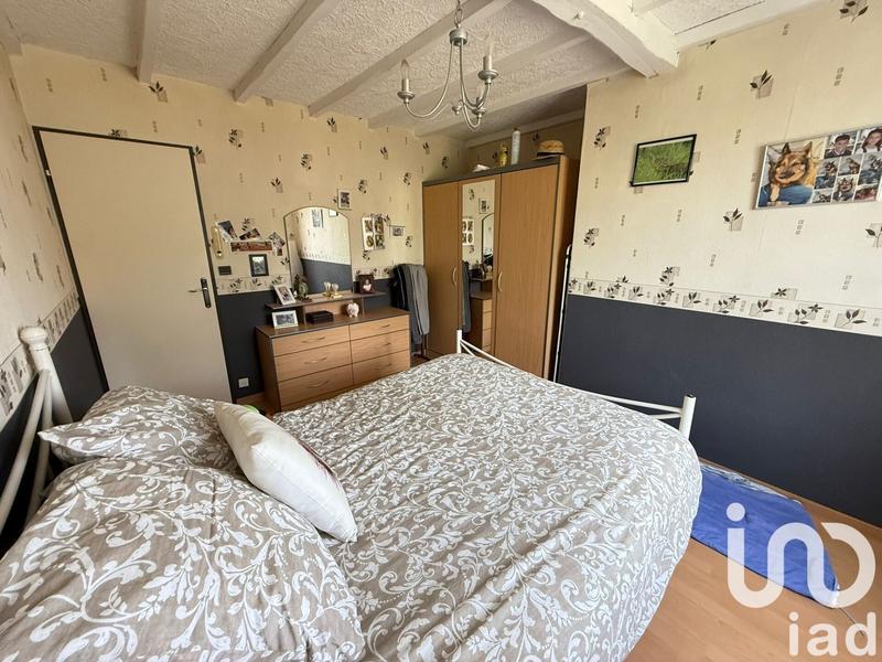 Maison - 90 m² - 5 pièces