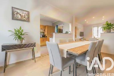 Maison - 127 m² - 7 pièces