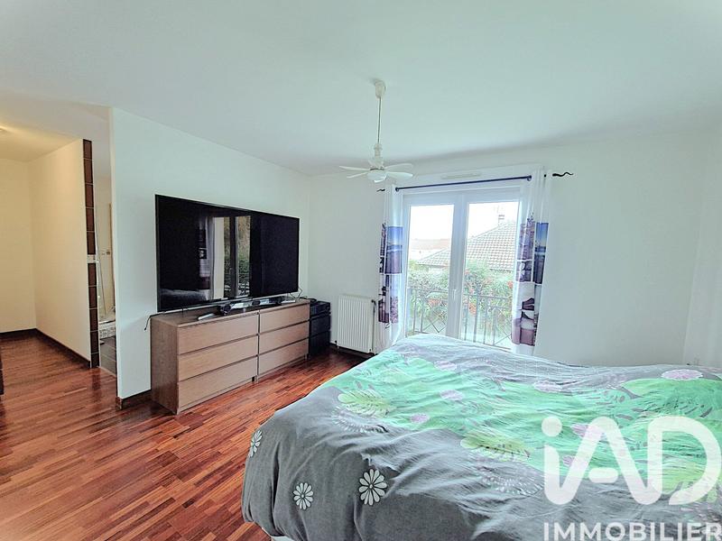 Maison - 160 m² - 8 pièces