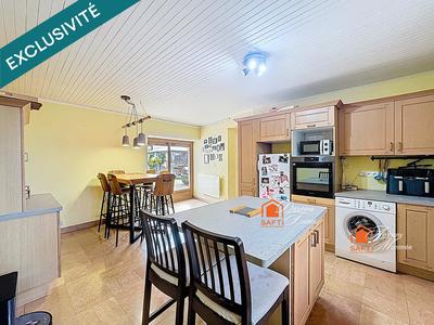 Maison - 180 m² - 5 pièces