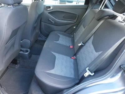 Ford ka + + 1.2 70 Bv5 Essential 5p +  s&amp;S