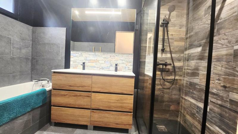 Maison - 130 m² - 7 pièces