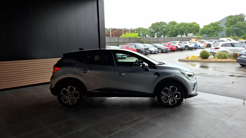 Renault Captur II techno mild hybrid 160 Edc