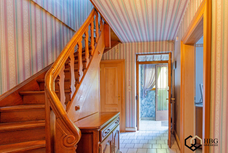 Maison - 177 m² - 6 pièces