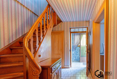 Maison - 177 m² - 6 pièces