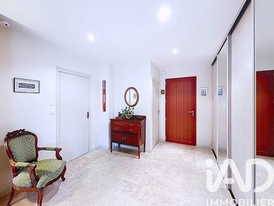 Maison - 185 m² - 6 pièces