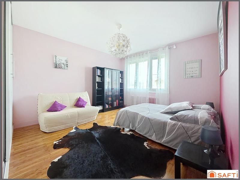 Maison - 100 m² - 4 pièces