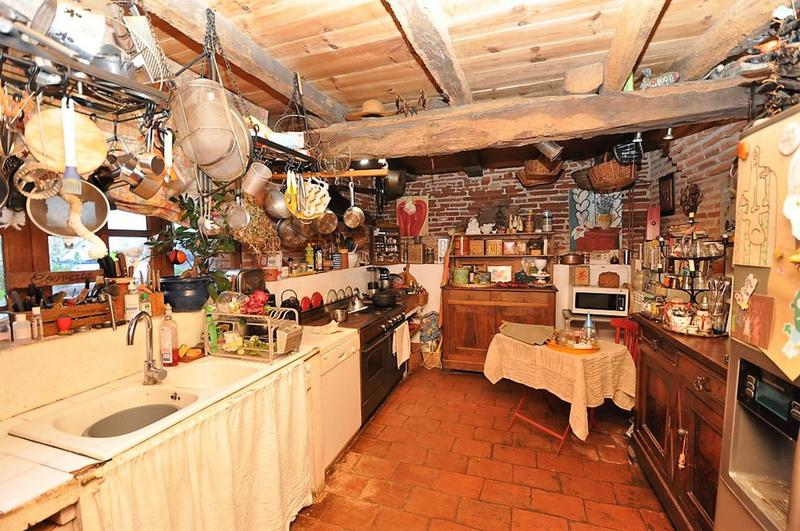 Maison de village - 400 m² - 10 pièces