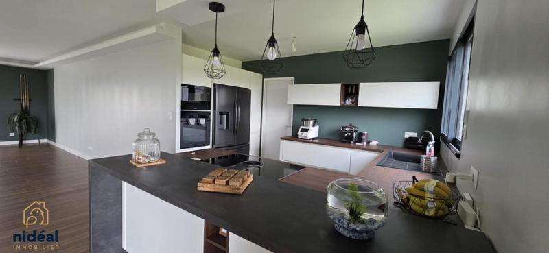 Maison - 160 m² - 6 pièces