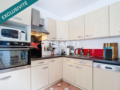 Maison - 90 m² - 5 pièces