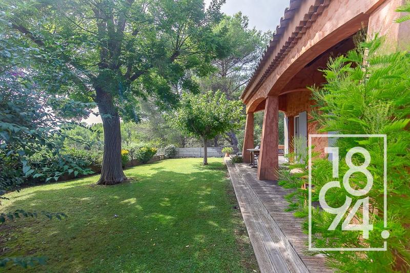 Maison - 160 m² - 7 pièces