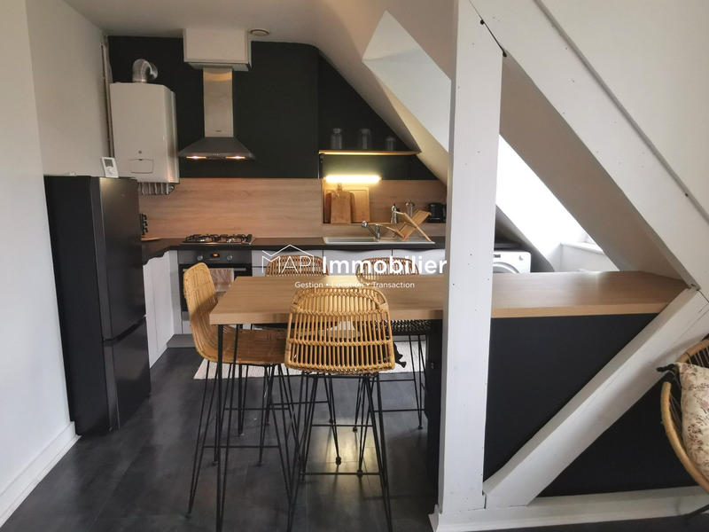 Appartement - 80 m² - 4 pièces
