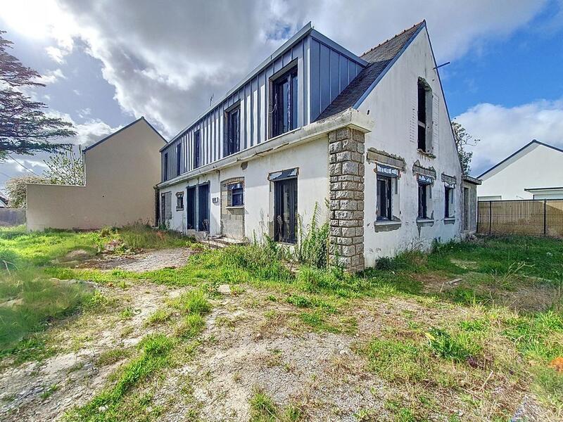 Maison - 252 m² - 7 pièces