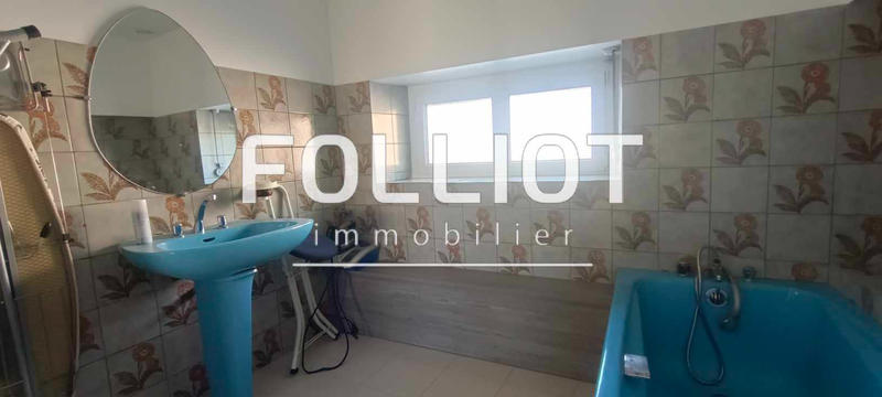 Maison - 200 m² - 8 pièces