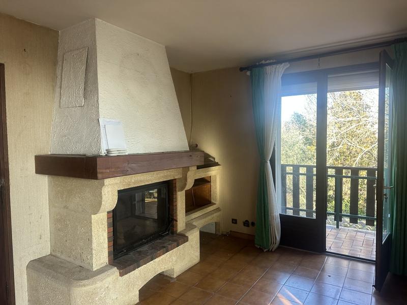 Maison traditionnelle - 165 m² - 6 pièces