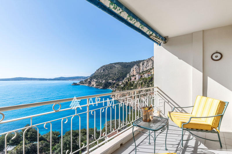 Appartement - 96 m² - 4 pièces