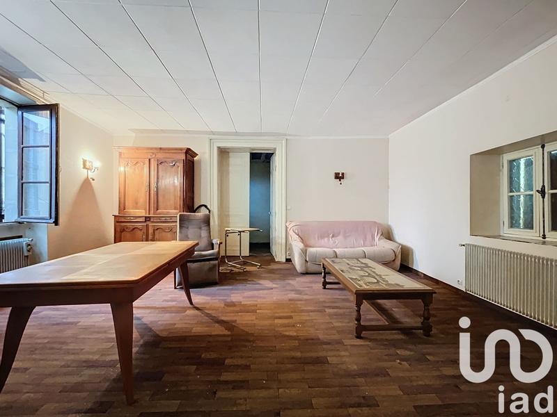 Maison - 304 m² - 9 pièces