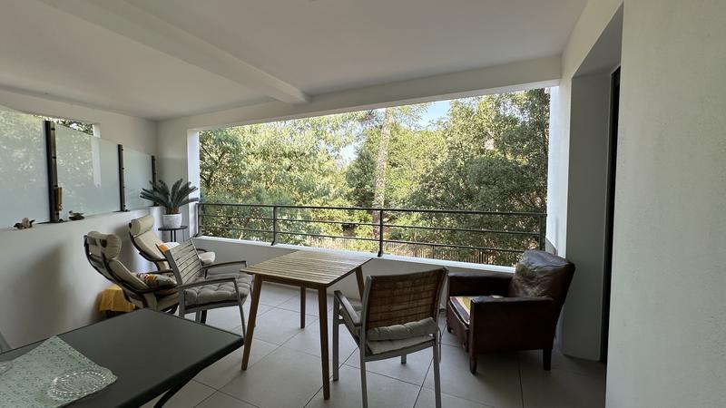 Appartement sur toit - 92 m² - 4 pièces