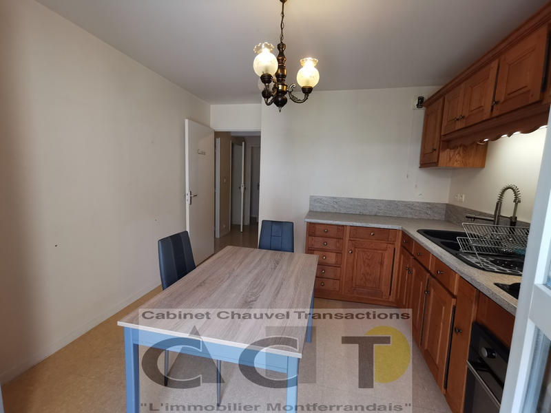 Appartement - 101 m² - 4 pièces