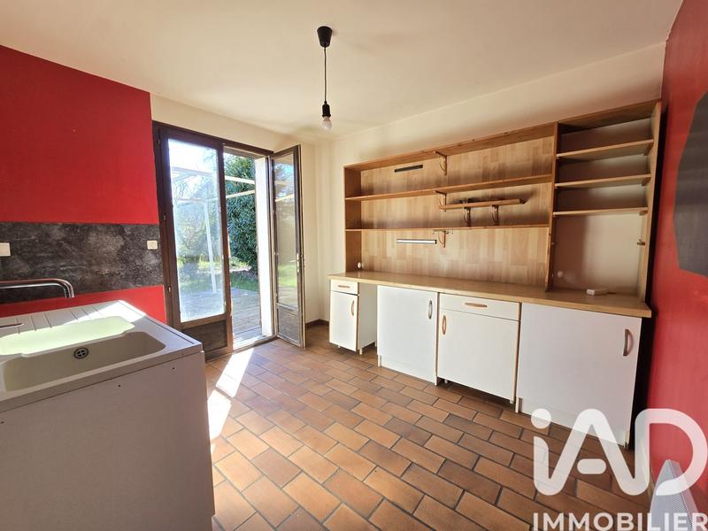 Maison - 90 m² - 5 pièces