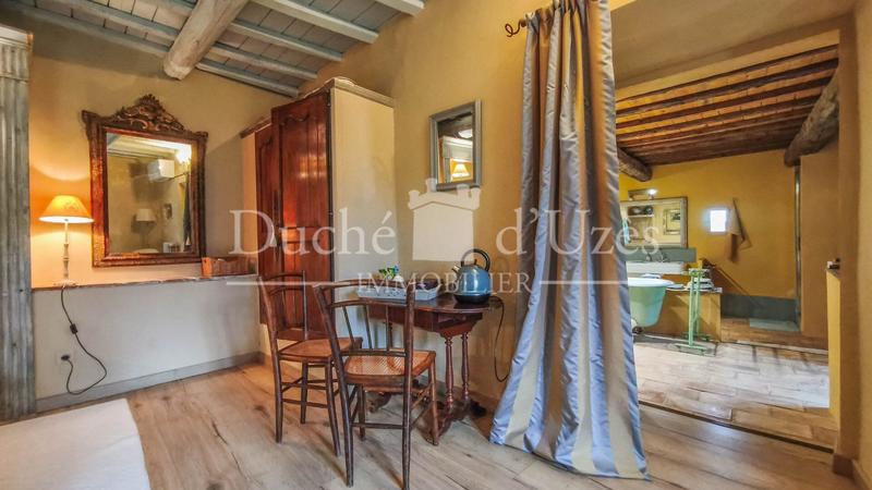 Maison - 275 m² - 7 pièces