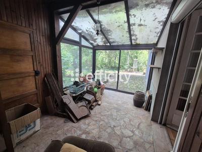 Maison - 231 m² - 6 pièces