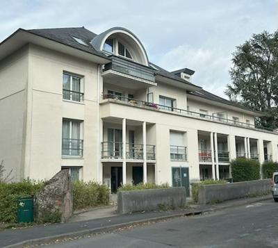 Appartement - 132 m² - 6 pièces