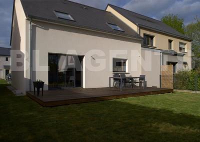 Maison - 95 m² - 4 pièces