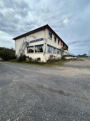 Local commercial - 11 190 m² - 18 pièces