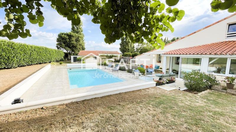 Maison - 130 m² - 11 pièces