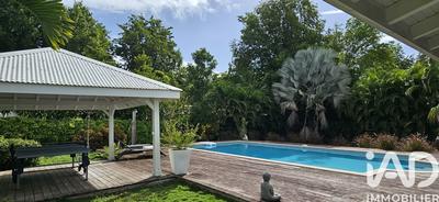 Maison - 175 m² - 5 pièces