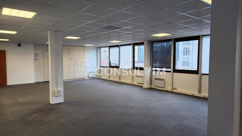 Bureau - 302 m²