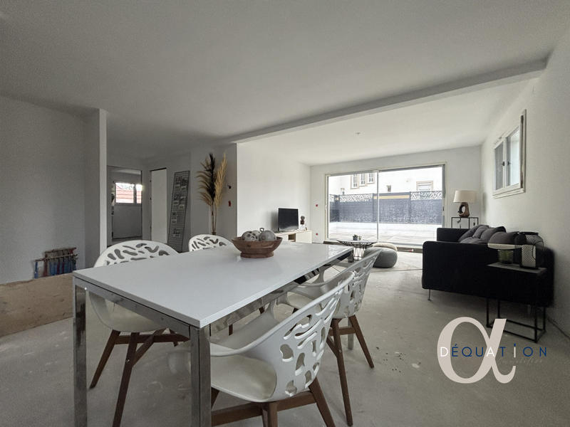 Appartement - 88 m² - 4 pièces