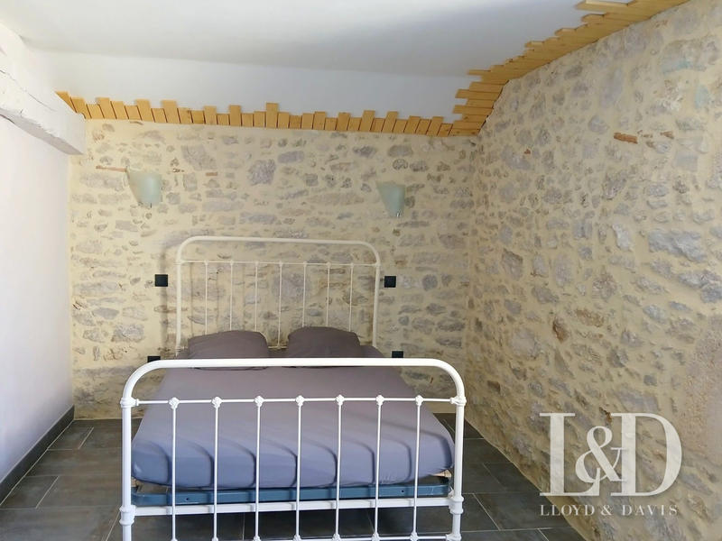 Maison - 206 m² - 6 pièces