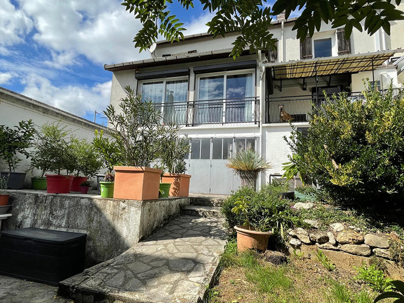 Maison - 122 m² - 5 pièces