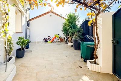 Appartement - 95 m² - 4 pièces