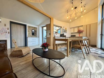 Maison - 89 m² - 4 pièces