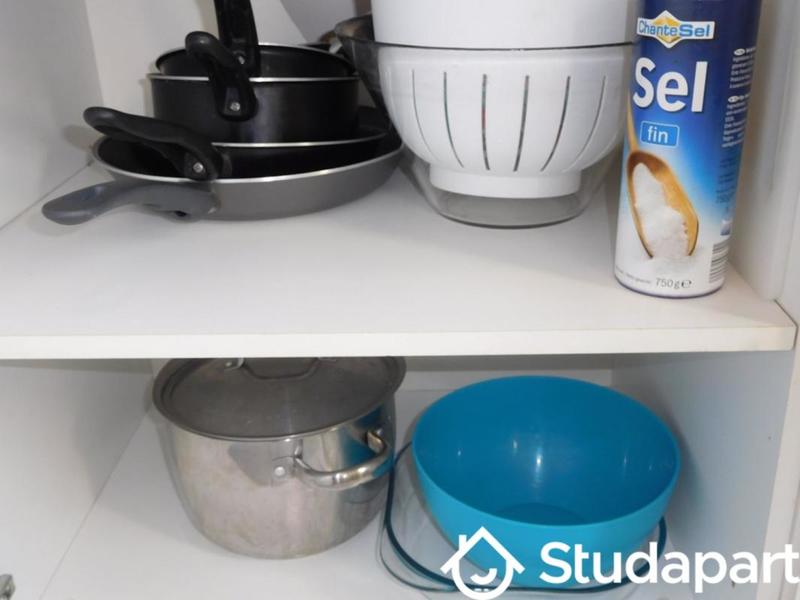 Chambre - 12 m² - 1 pièce